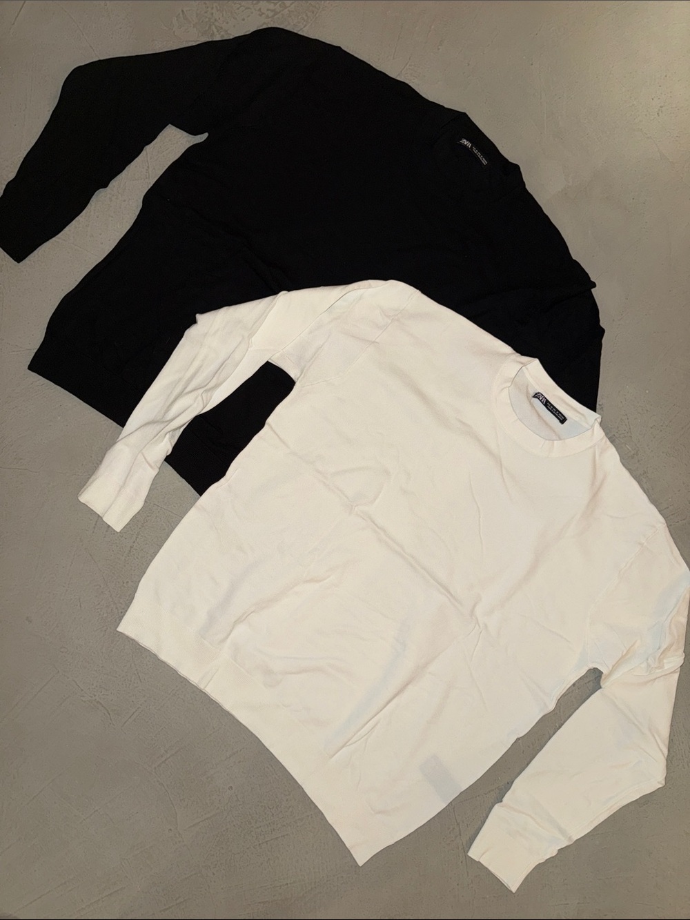 Zara Men's Crewneck Sweatshirts — Black & White Medium Never Worn